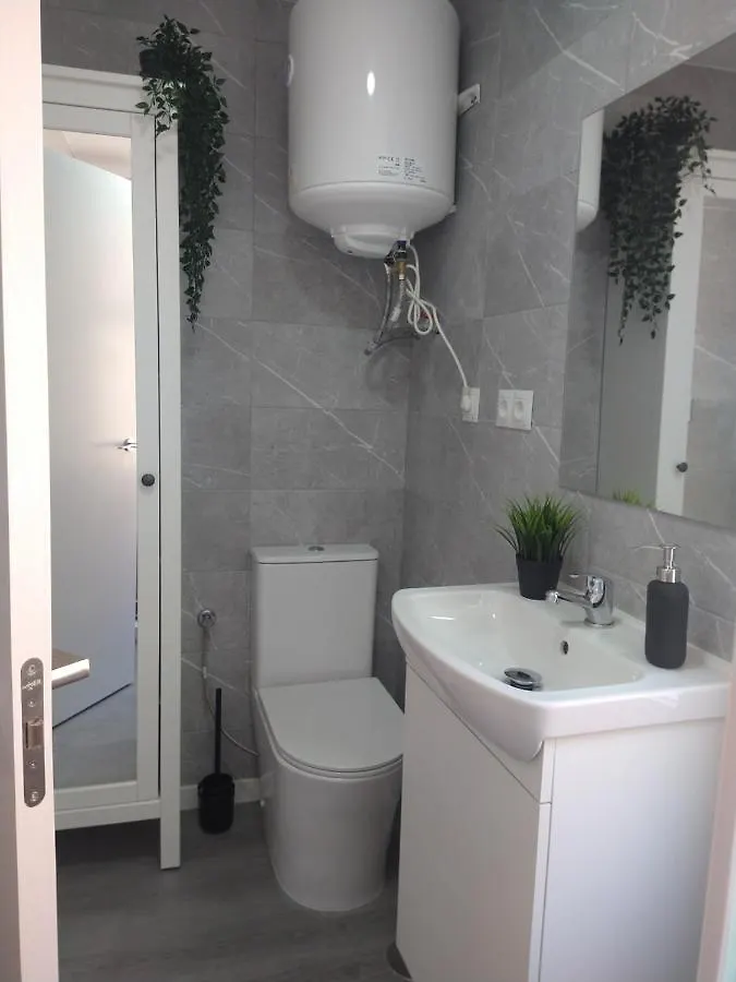 Comfort & Beauty Studio Torremolinos 0*,