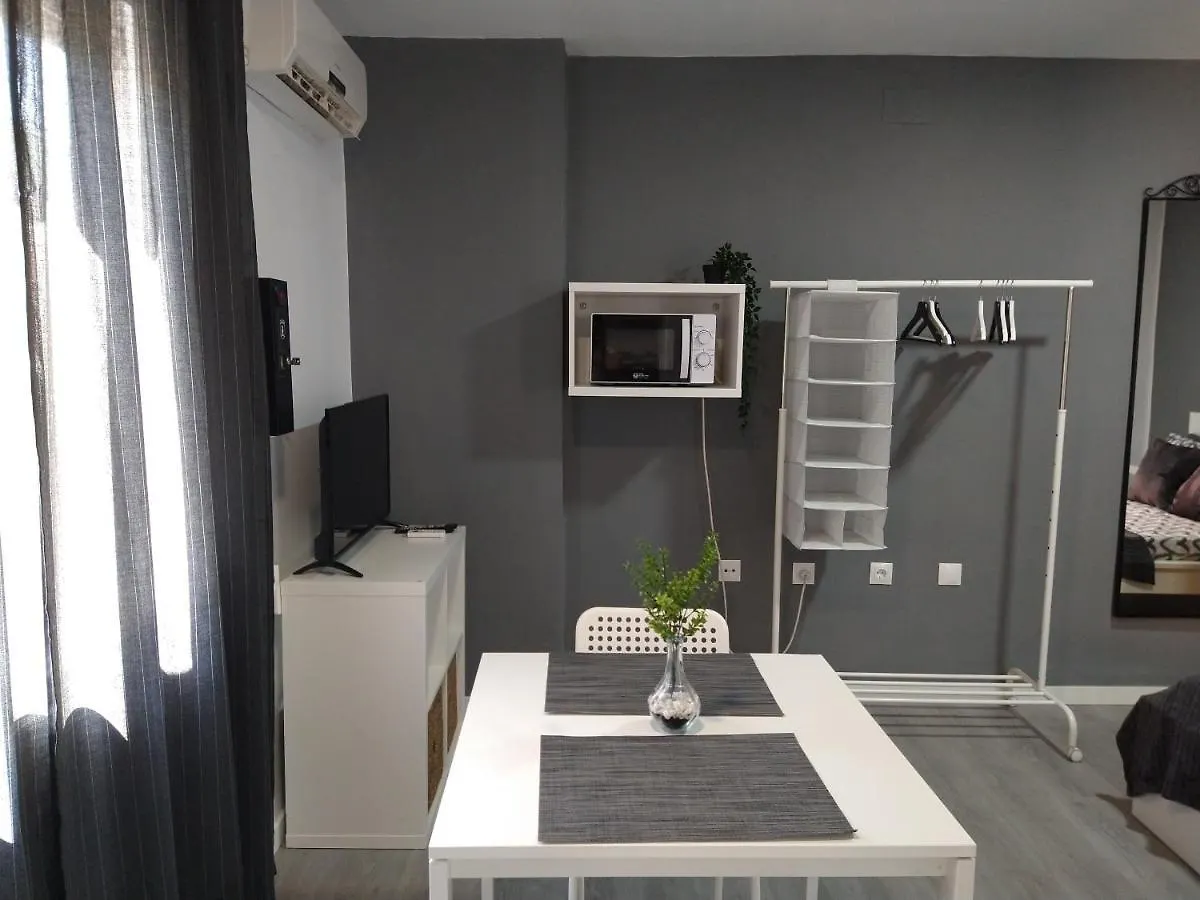 Comfort & Beauty Studio Torremolinos 0*,